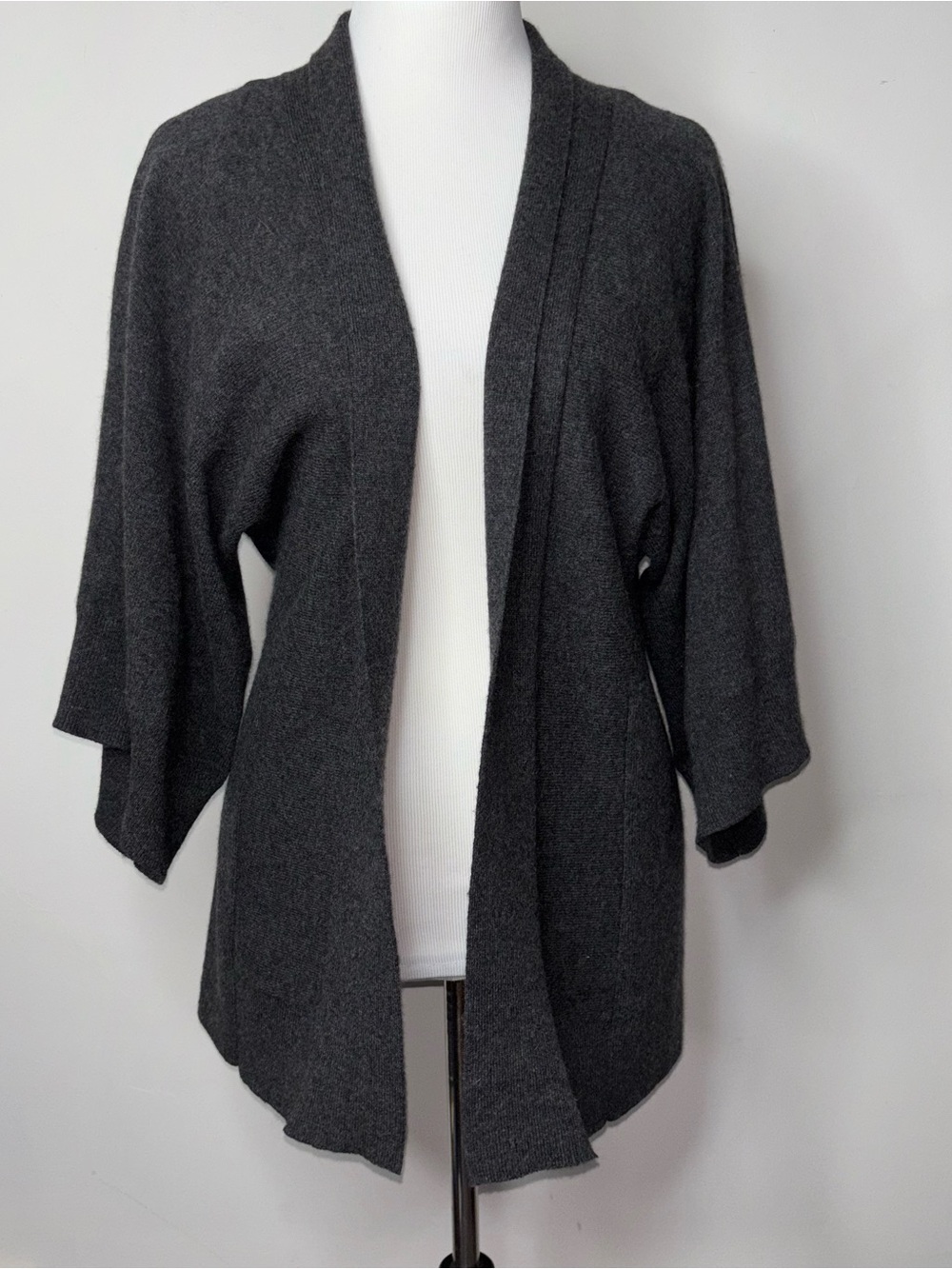 Cynthia Rowley Size M Gray 100% Cashmere Open Cardigan Sweater 3/4 Sleeves